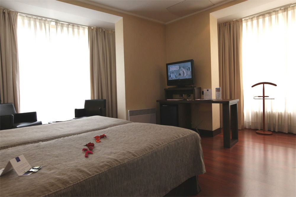 Yoldi Hotel