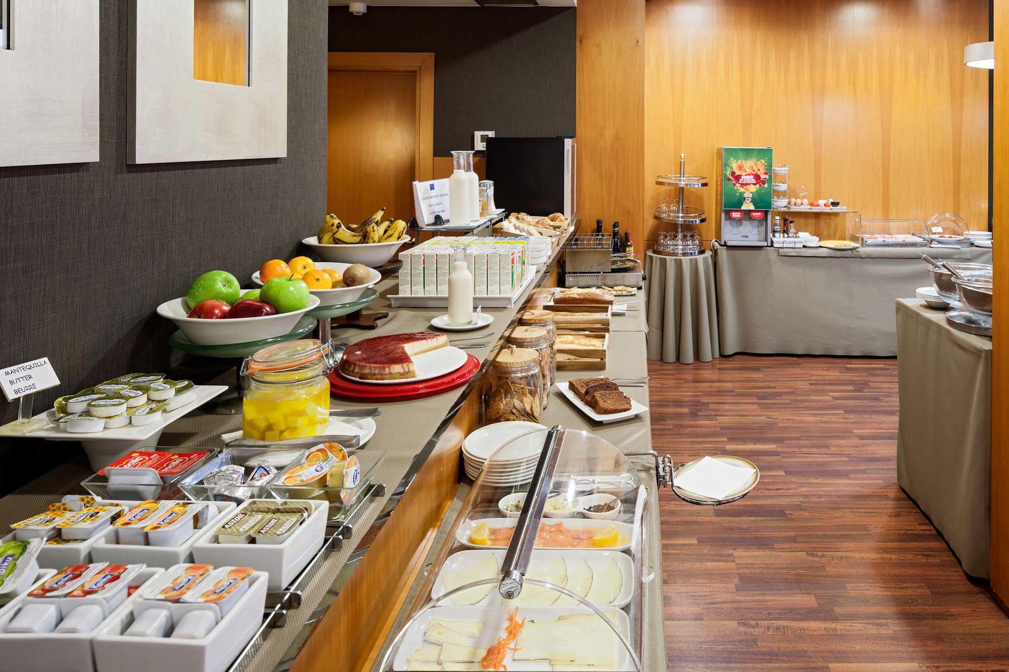 Yoldi Hotel
